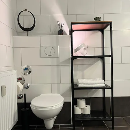 Duplex Loft Mit Garten شقة *