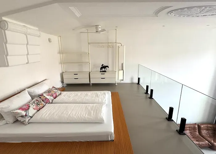 Duplex Loft Mit Garten